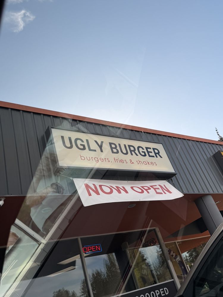 Ugly Burger storefront on Ballinger Way NE in Shoreline